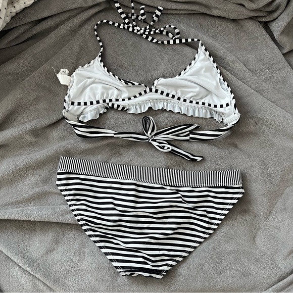 Striped Bikini - Old Navy M - Picture 4 of 6